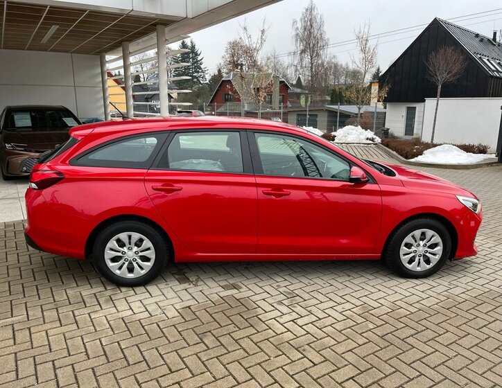 Hyundai i30 7