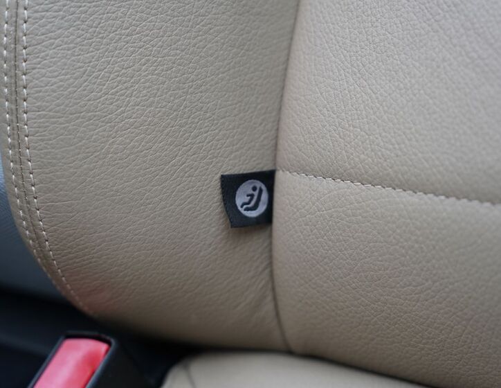 Mercedes-Benz Třídy E 27