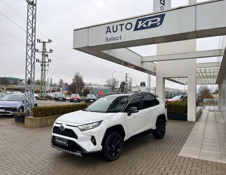 Toyota RAV4 SUV 2,5 l 131 kw