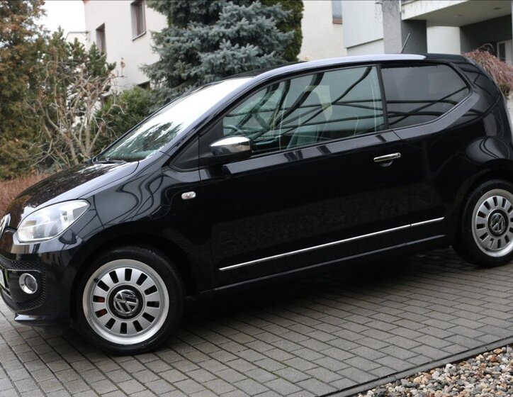 Volkswagen up! Hatchback 999,0 44 kw