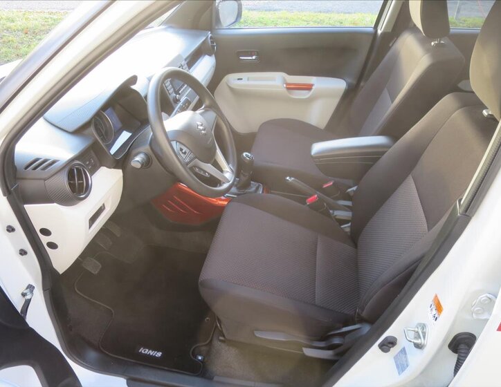 Suzuki Ignis Hatchback 1,2 l 66 kw