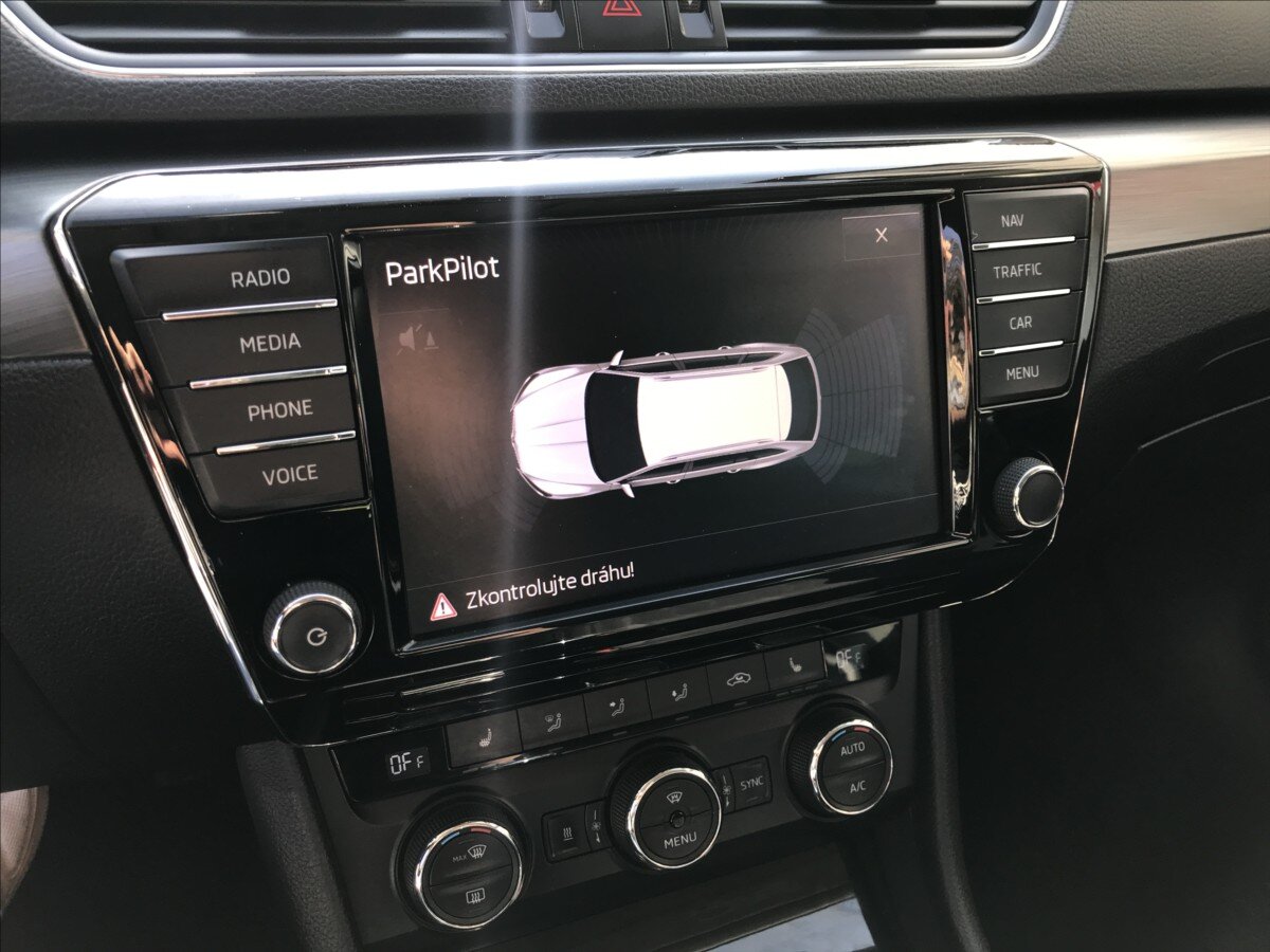 Škoda Superb Kombi 2,0 l 140 kw