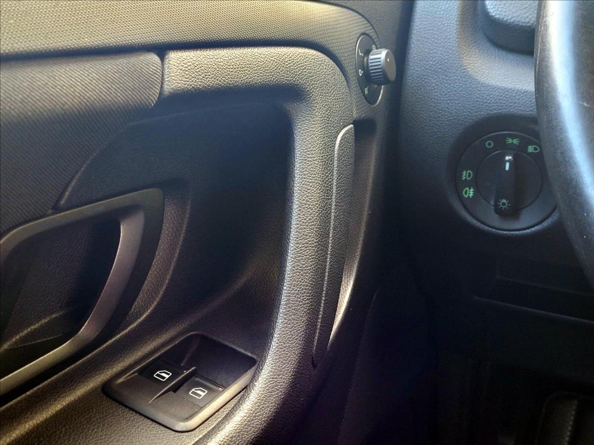 Škoda Roomster MPV 1,2 l 63 kw