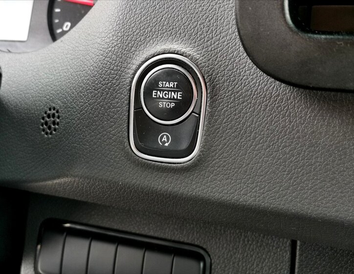 Mercedes-Benz Sprinter Ostatní 2,1 l 84 kw