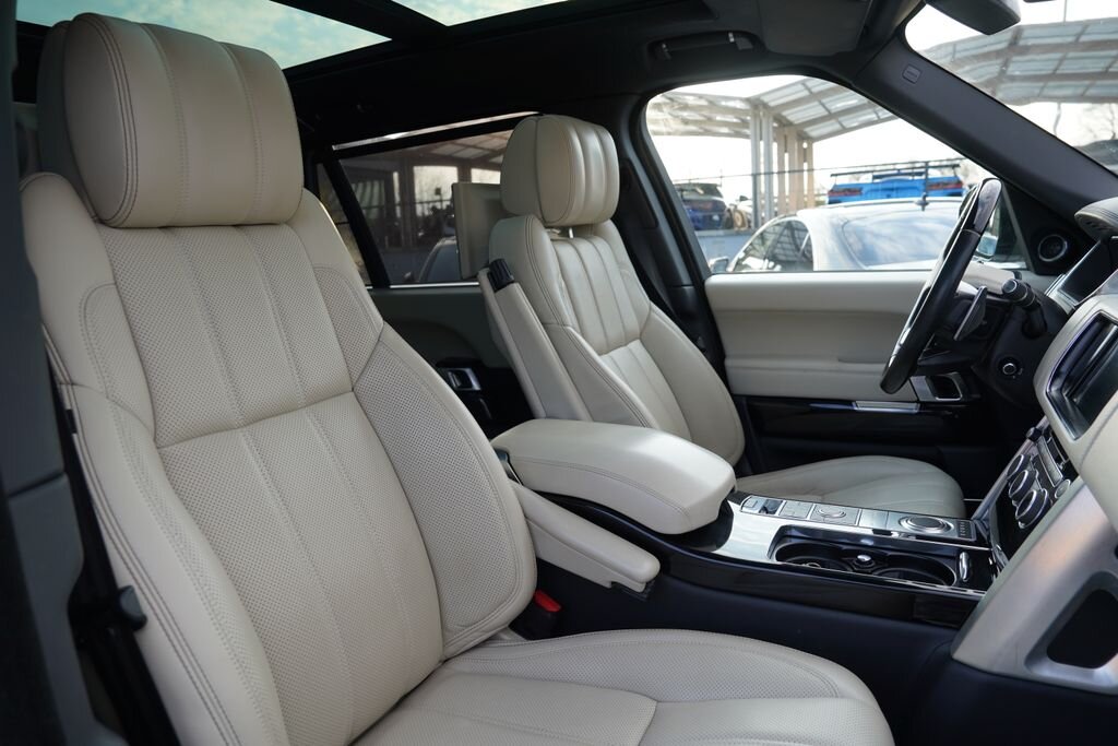 Land Rover Range Rover SUV / Terénní 4,4 l 250 kw