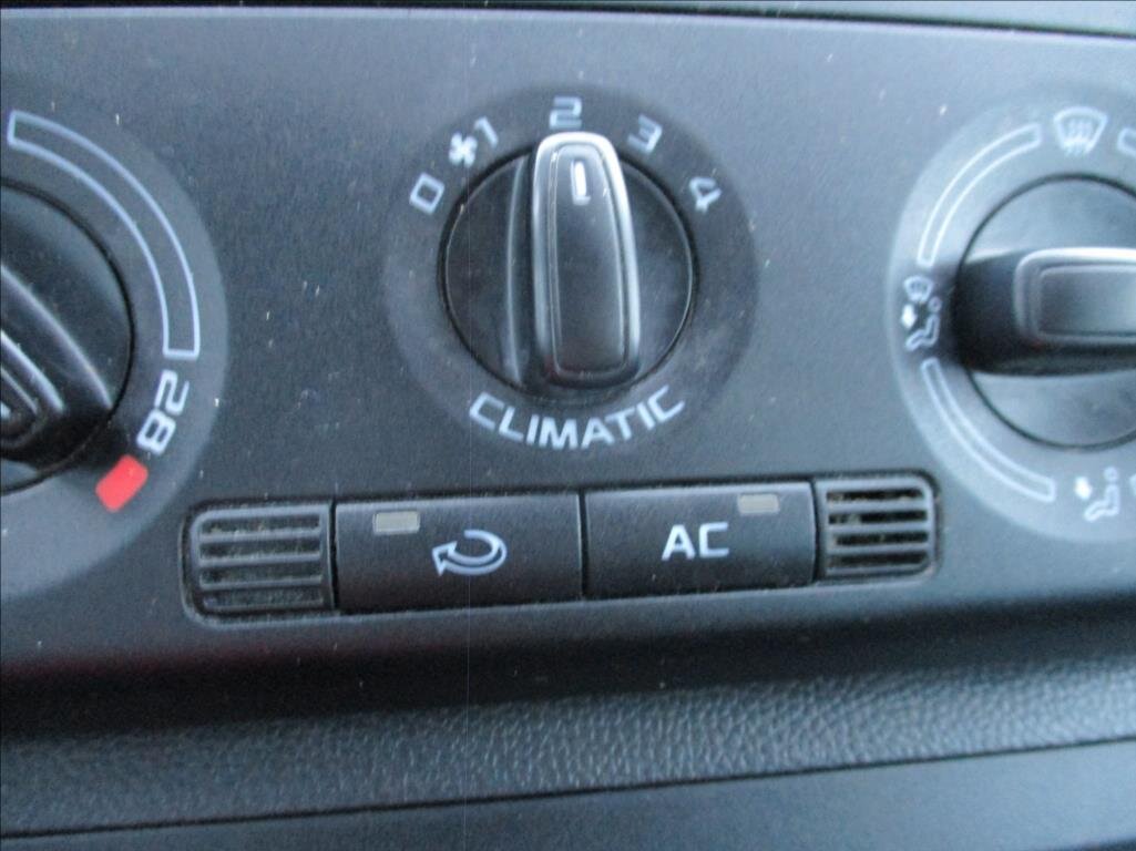 Škoda Roomster Kombi 1,2 l 63 kw