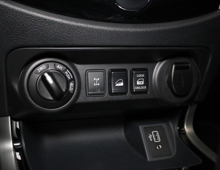 Nissan Navara Pick-up 2,3 l 140 kw