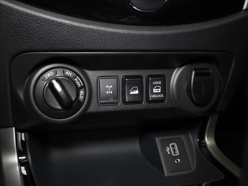 Nissan Navara Pick-up 2,3 l 140 kw