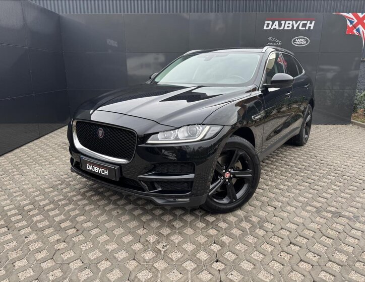 Jaguar F-Pace SUV 3,0 l 221 kw