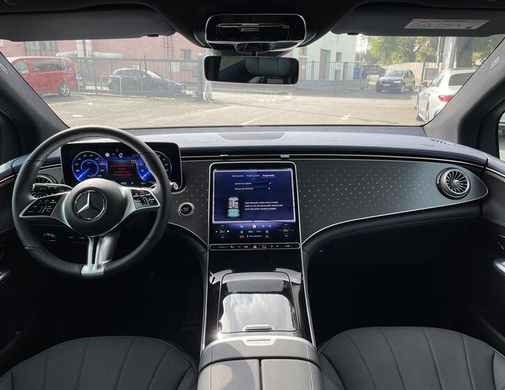 Mercedes-Benz EQE 16