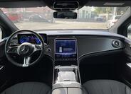Mercedes-Benz EQE 16