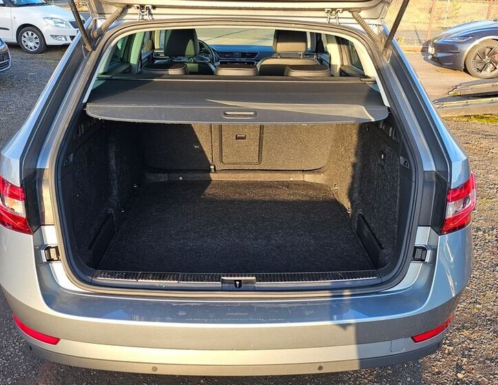 Škoda Superb Kombi 2,0 l 140 kw