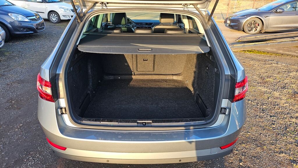 Škoda Superb Kombi 2,0 l 140 kw