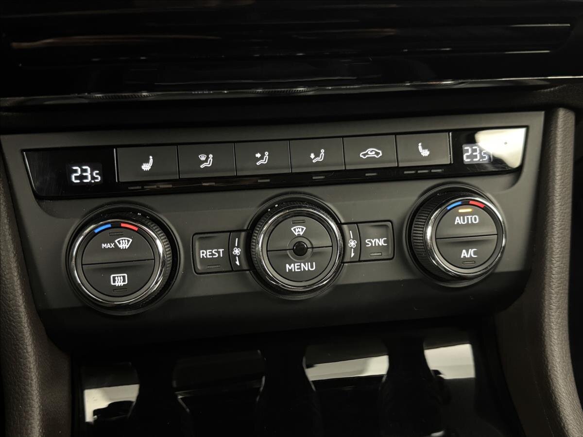 Škoda Superb Kombi 2,0 l 110 kw