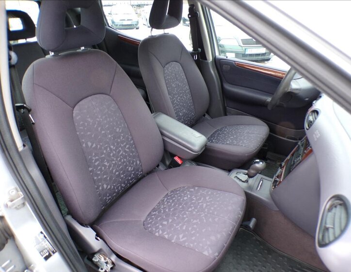 Mercedes-Benz Třídy A Kombi 1,6 l 75 kw