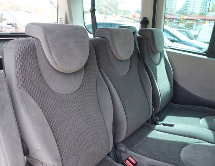 Peugeot Expert Kombi 2,0 l 100 kw