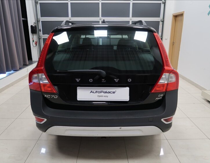 Volvo XC70 Kombi 2,4 l 136 kw