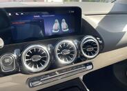 Mercedes-Benz EQA 15