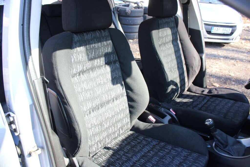 Peugeot 307 Hatchback 2,0 l 66 kw