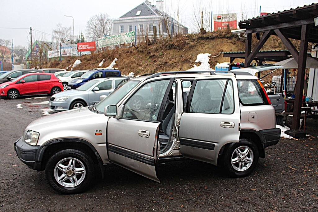 Honda CR-V SUV / Terénní 2,0 l 94 kw