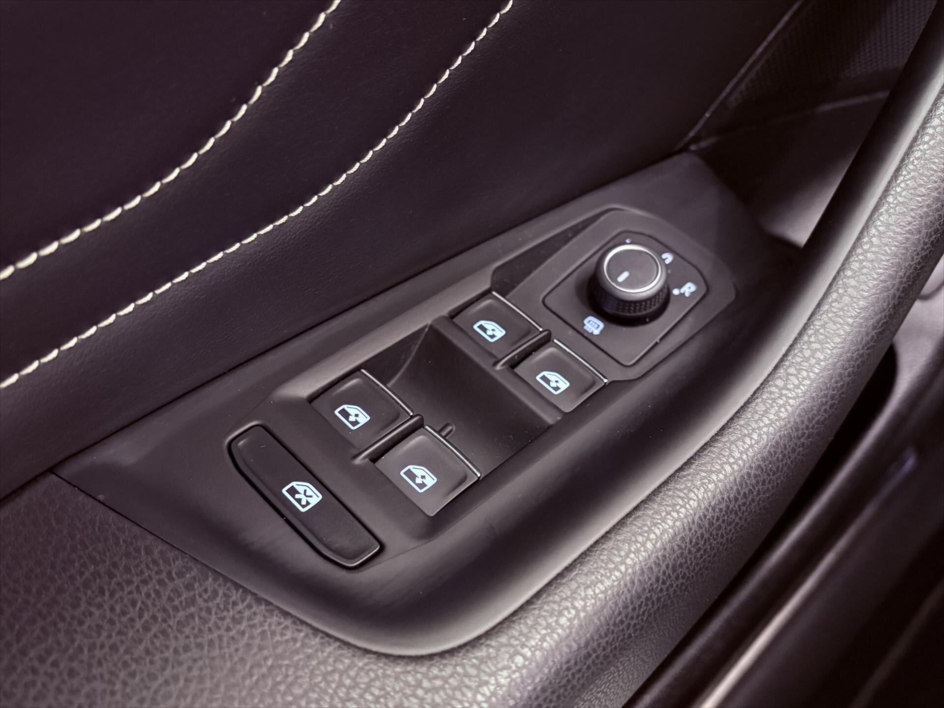 Volkswagen Passat Kombi 2,0 l 110 kw