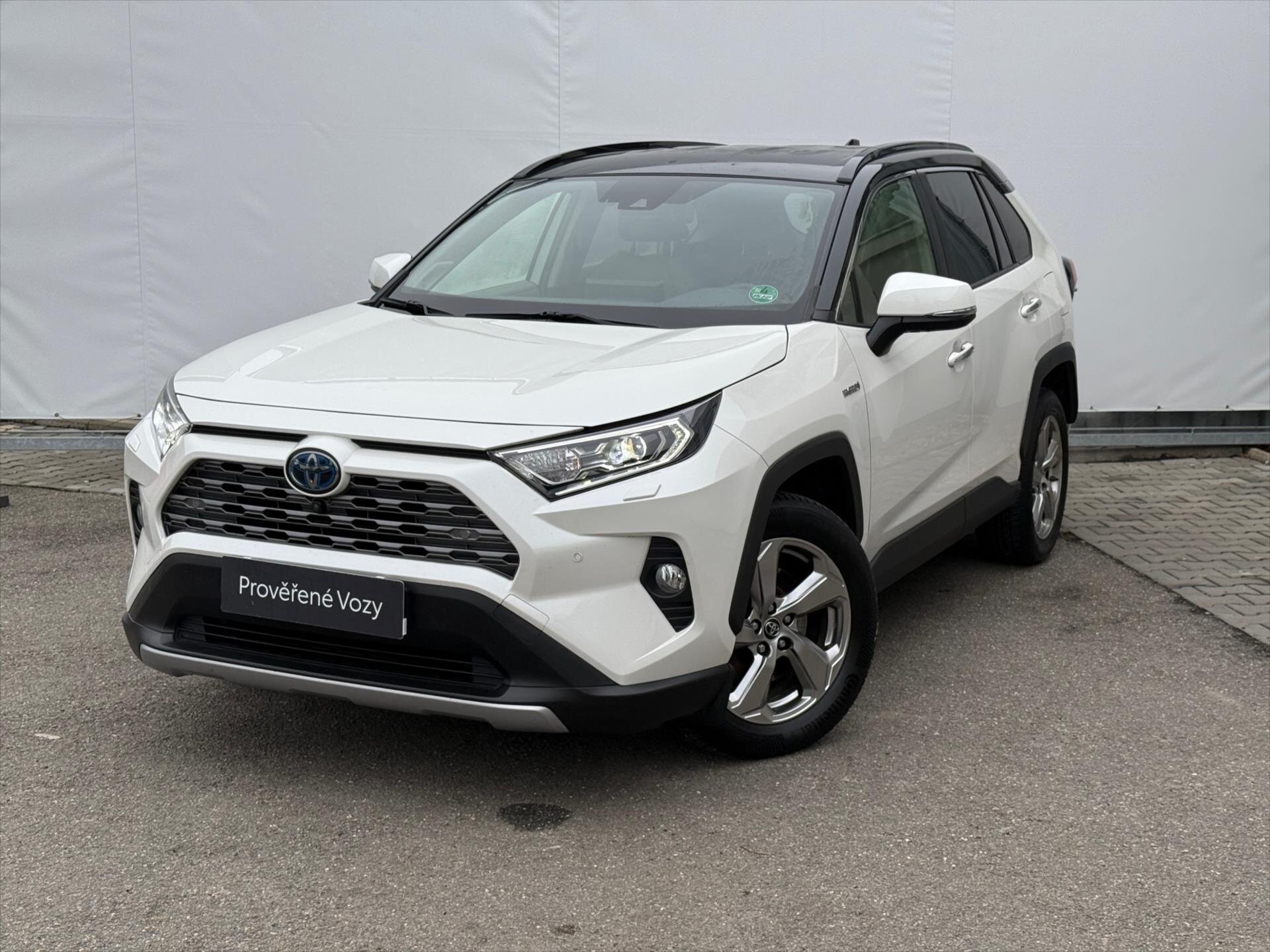 Toyota RAV4 SUV 2,5 l 131 kw
