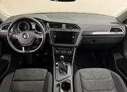 Volkswagen Tiguan 7