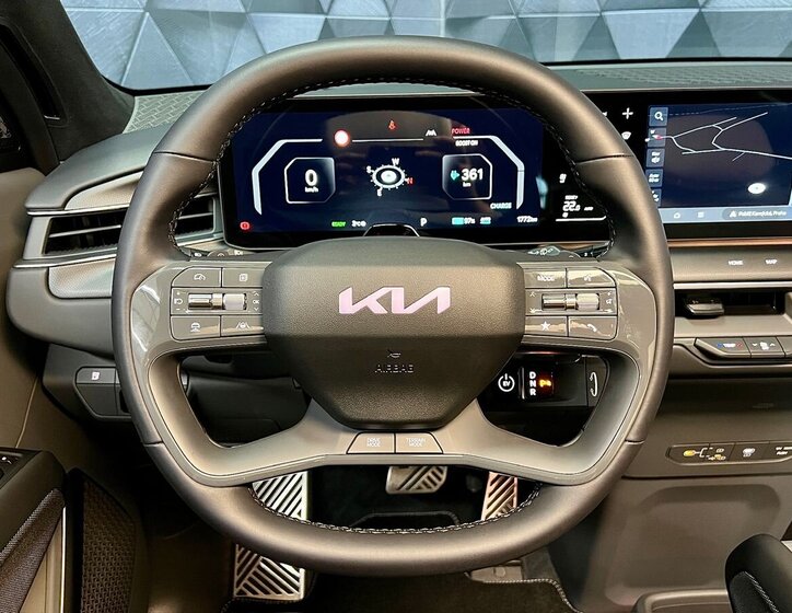 KIA EV9 12