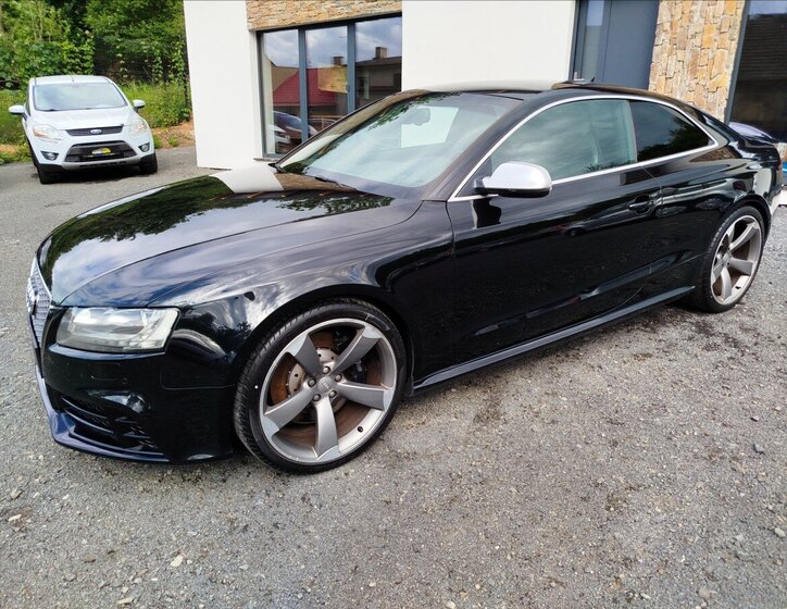 Audi RS 5 Kupé 4,2 l 331 kw