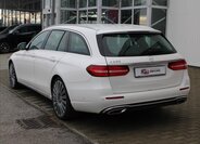 Mercedes-Benz Třídy E Kombi 2,0 l 135 kw