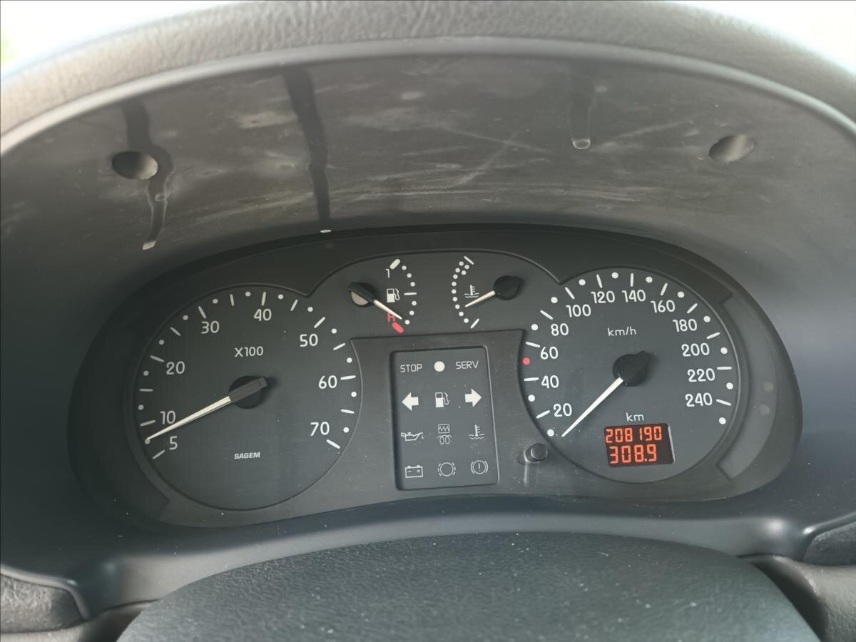 Renault Clio Hatchback 1,1 l 43 kw