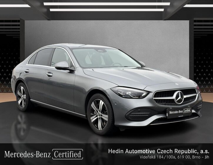 Mercedes-Benz Třídy C Sedan / Limuzína 2,0 l 145 kw