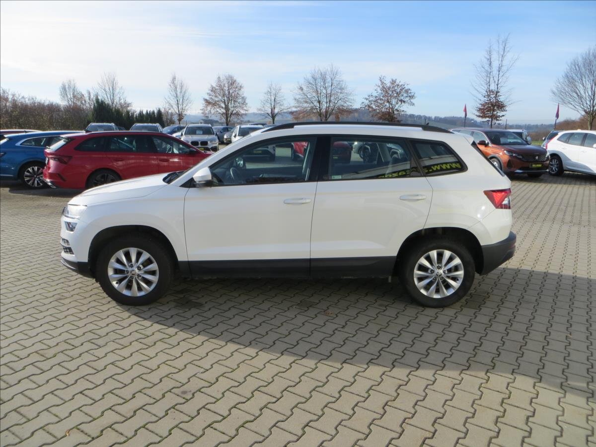 Škoda Karoq SUV / Terénní 1,5 l 110 kw