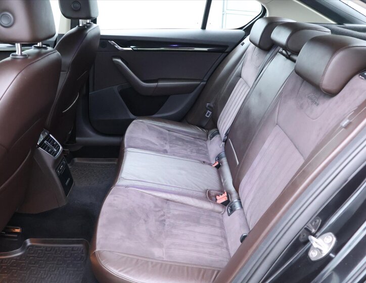 Škoda Octavia Liftback 2,0 l 110 kw