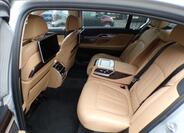BMW Řada 7 24