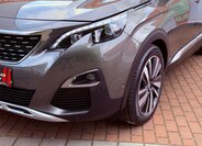 Peugeot 5008 SUV / Terénní 1,6 l 133 kw