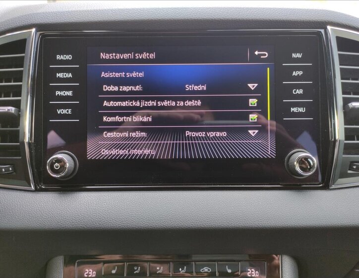 Škoda Karoq SUV 2,0 l 110 kw