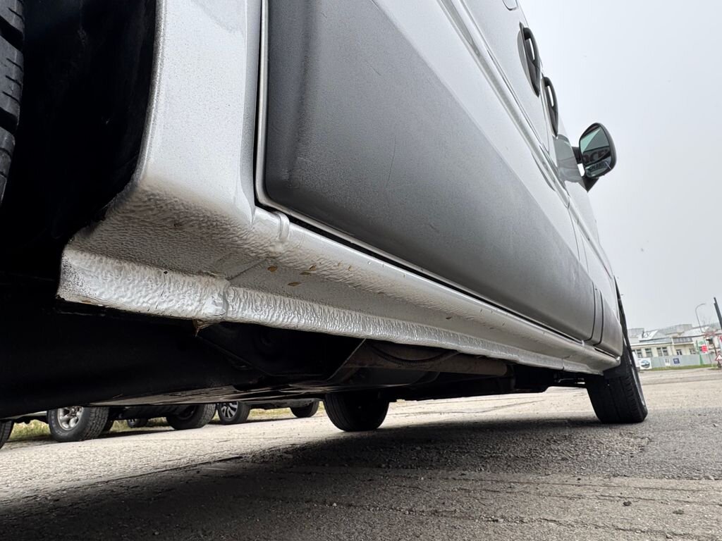 Opel Vivaro VAN / Minibus 2,0 l 84 kw