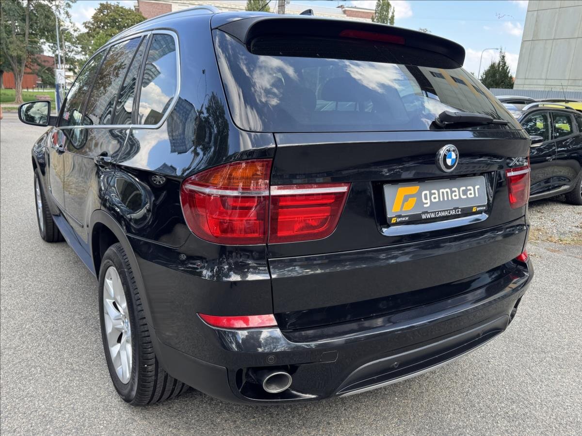 BMW X5 SUV 3,0 l 180 kw