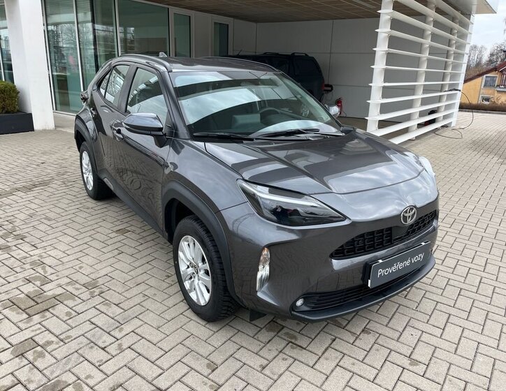 Toyota Yaris Cross SUV / Terénní 1,5 l 68 kw