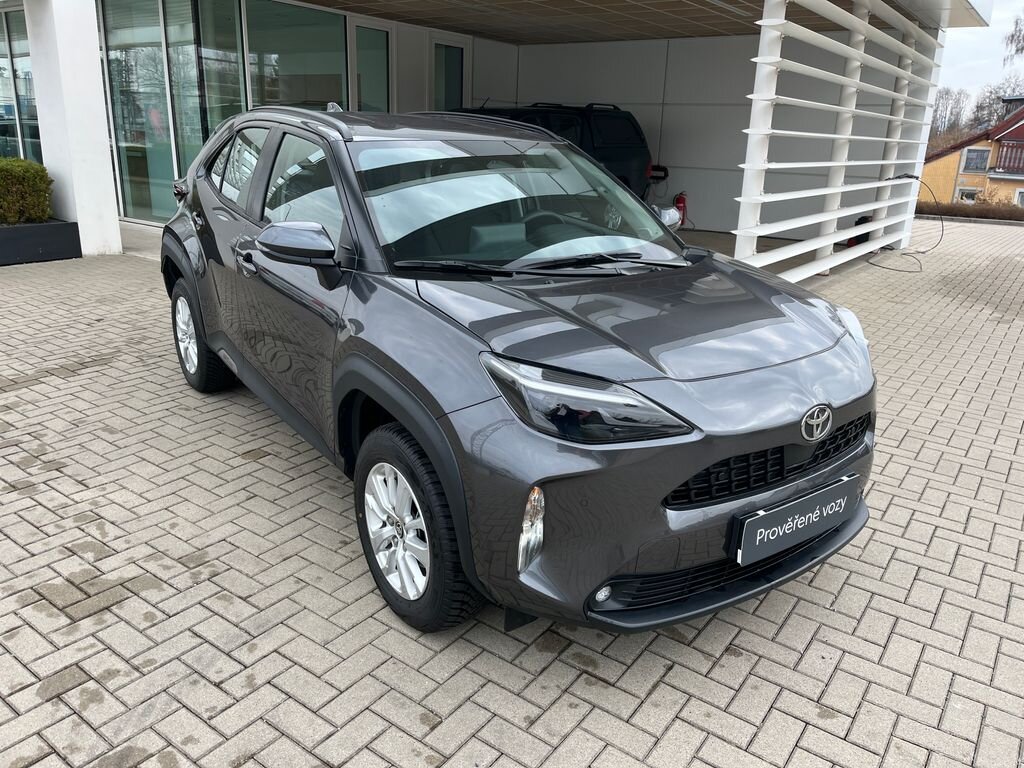 Toyota Yaris Cross SUV / Terénní 1,5 l 68 kw