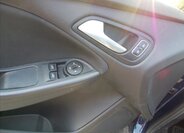 Ford Focus Hatchback 999,0 74 kw