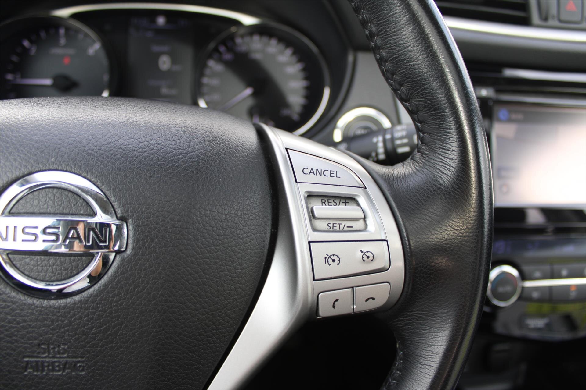 Nissan X-Trail SUV / Terénní 1,6 l 96 kw