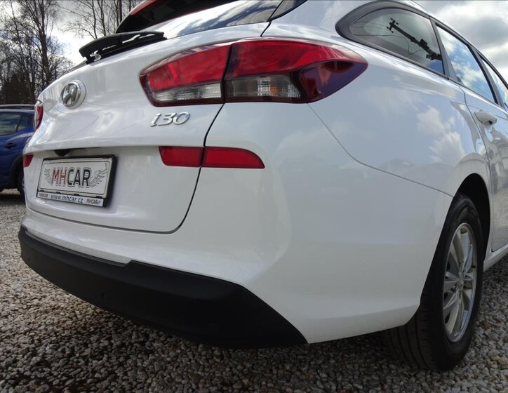 Hyundai i30 Kombi 1,6 l 85 kw