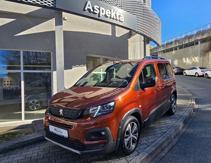 Peugeot Rifter VAN / Minibus 1,2 l 96 kw