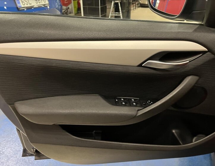 BMW X1 SUV 2,0 l 105 kw