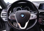 BMW Řada 7 Sedan 4,4 l 330 kw
