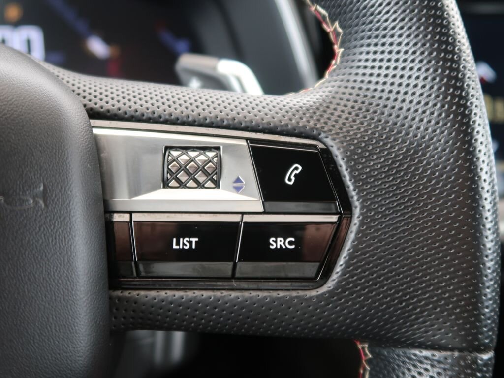 DS Automobiles DS7 Crossback SUV / Terénní 1,6 l 133 kw