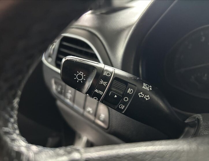 Hyundai i30 Kombi 1,4 l 103 kw