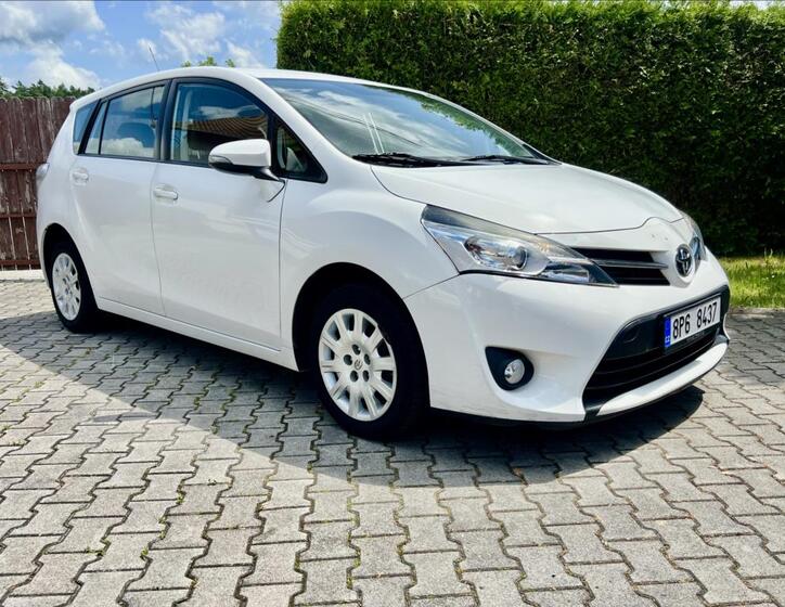 Toyota Verso 7